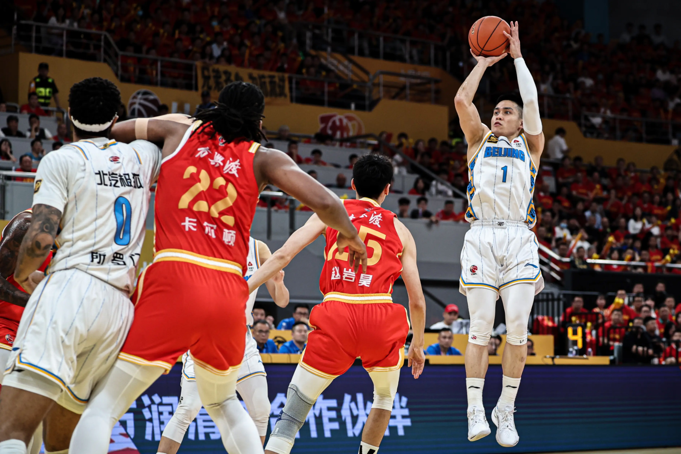 kaiyun官网-关于深圳男篮远射贴柱备战欧超杯风云突变深圳男篮窗口期远射贴柱，国际比赛日上海久事战术微调看傻球迷的信息